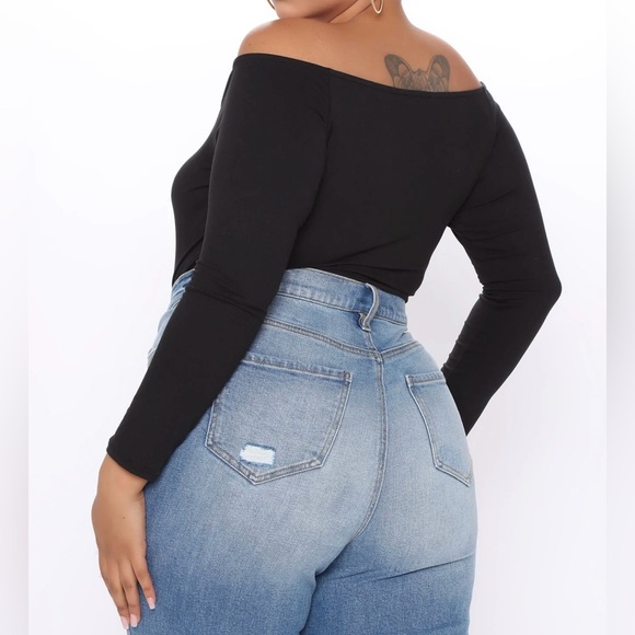 New Fashion Nova Black off the shoulder bodysuit with front cutout. X-Large - Picture 4 of 7